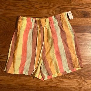 Colorful paper bag gap shorts